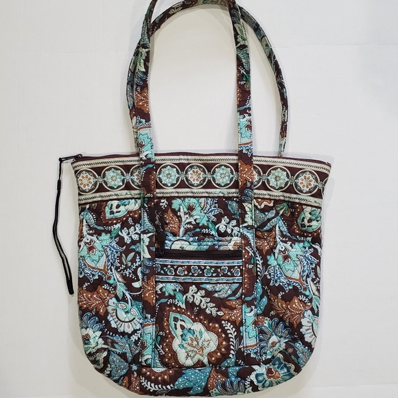Vera Bradley Handbags - Vera Bradley Shoulder bag